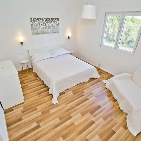 Vila Blazen Bogomolje