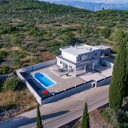 Blazen Villa *
