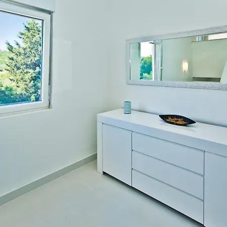 Blazen Villa