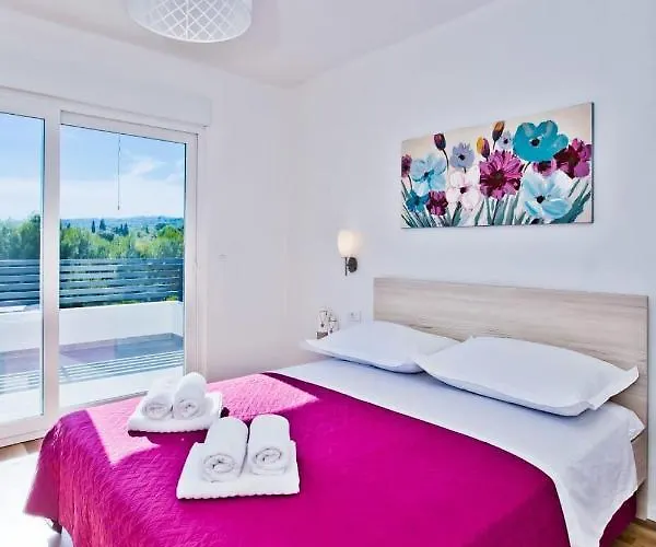 Blazen Villa